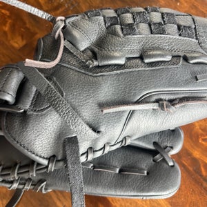 Nike Pro Gold RH Outfield Baseball Glove 12" (New)