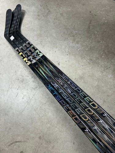 4 Pack 85 Flex P29 Senior CCM Jetspeed FT7 Pro Right Hand Hockey Stick Pro Stock (New)