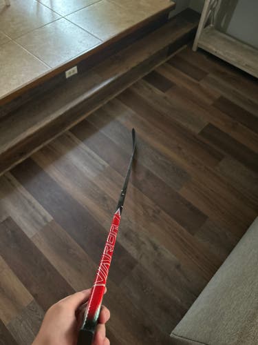 Senior Bauer Vapor Flylite Right Handed Hockey Stick P92 77 Flex (New)