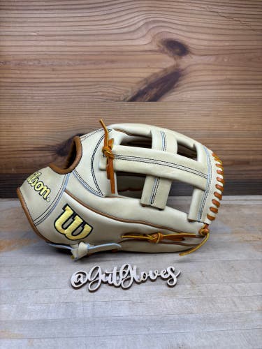 Wilson A2000 11.75" EL3