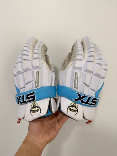 STX Surgeon RZR Lacrosse Gloves New York Atlas (Used)