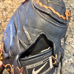 Nike Diamond Ready RH Catcher's Baseball Glove 31" (Used)