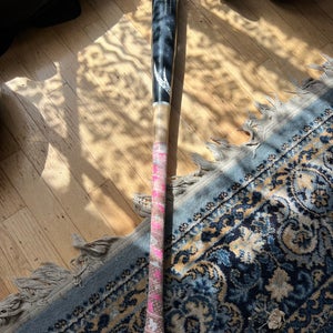 Victus wood bat