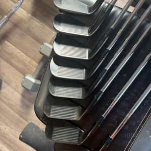 2016 Nike Vapor Fly Pro Right Handed Iron Set (8 Clubs) #4 - #9, GW, SW (Used)