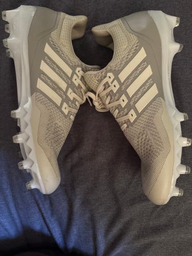 Gray Men's Size M 12.0 (W 13.0) Adult Adidas Ultraboost Low Top (Used)