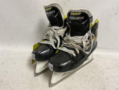 Used Bauer Supreme 3s Intermediate Goalie Skate White Black Yellow Intermediate 5.5 11855-s000204974