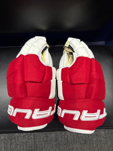 True Pro 4 Roll Gloves 14" DETROIT REDWINGS Pro Stock (Used)