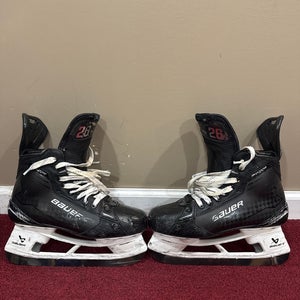 Bauer Supreme Shadow Hockey Skates Regular Width 8.5 Item #STCF25
