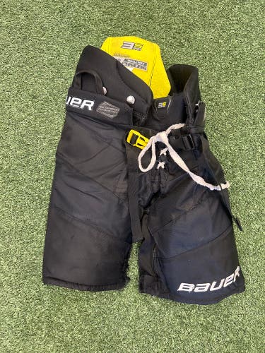 Junior Small Bauer Supreme 3S Pro Hockey Pants