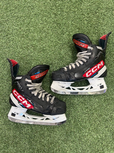 Junior CCM JetSpeed Control (SMU) Hockey Skates | Size 3.5