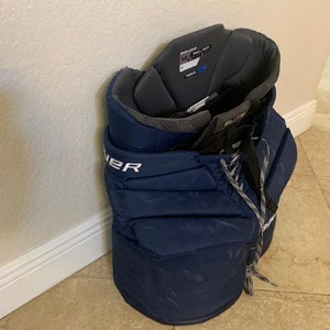 Senior Small 2024 Bauer Elite Hockey Goalie Pants (Used)