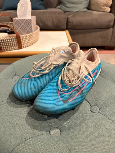 Blue Men's Size M 8.5 (W 9.5) Nike Phantom GX Molded Cleats Cleats (Used)