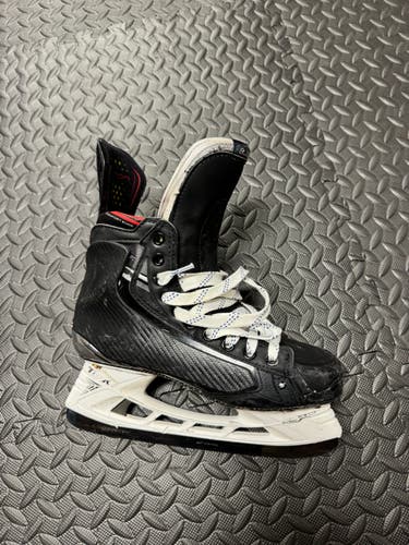 Bauer Vapor 2X Pro Hockey Skates Regular Width Pro Stock 7.5 (Used)