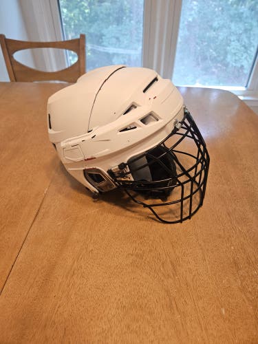 Bauer helmet box lacrosse face mask MX-13