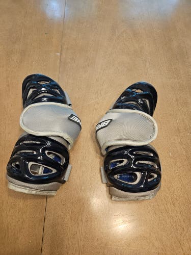 Large Adult Brine Ventilator Arm Pads (Used)