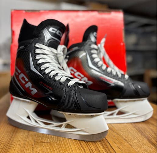 CCM JetSpeed FT860 Hockey Skates - Senior 8.5 / Wide Width (New)