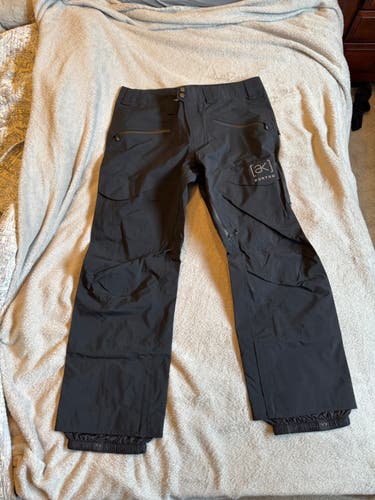 Black Men's Adult XXL Burton Pants (New)