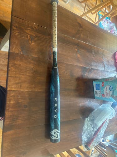 2025 Louisville Slugger Kryo Composite Bat (-11) 21 oz 32" (Used)