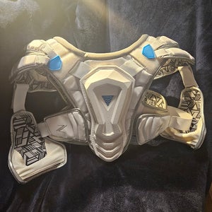 XL Adult True Zerolyte Shoulder Pads (Used)