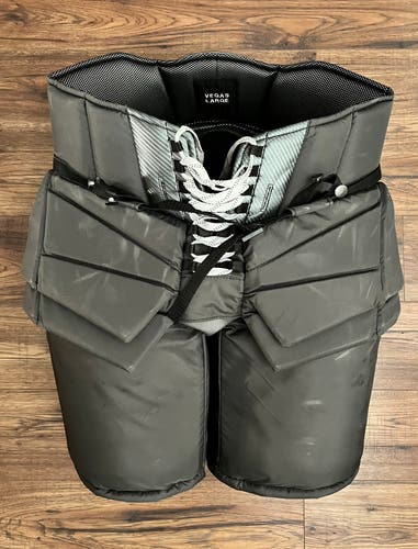 Senior Large Vaughn SLR NHL Pro Stock Goal Pants (Used)