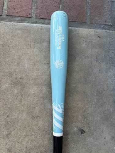 2018 Marucci Maple Bat Bat (-3) 28 oz 31" (Used)