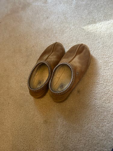Uggs Tasman