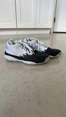 Adidas DAME 8 Damian Lillard 4th Quarter KO Basketball Shoes - Men's Size M 8.0