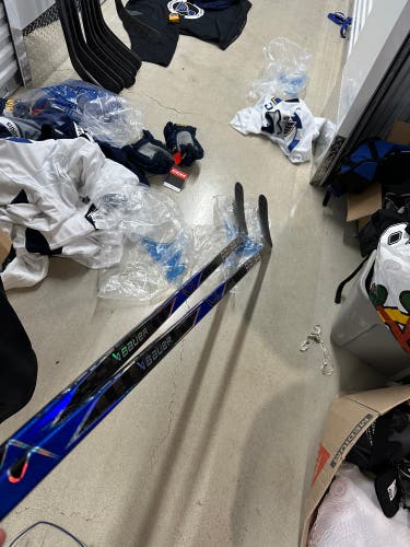 Brayden Schenn New York Islanders Bauer Proto2 Left Hand Hockey Stick P28 82 Flex (New)