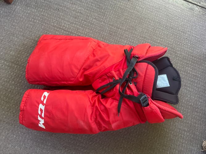 Senior Large CCM HP45 Hockey Pants (Used)