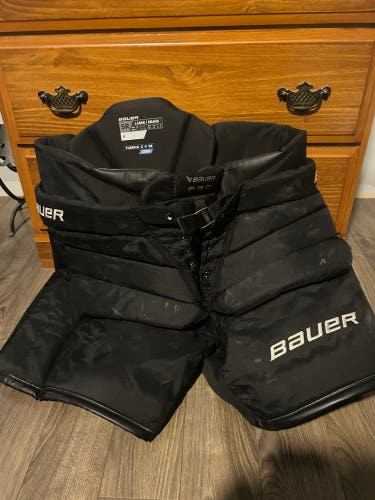 Senior Large 2022 Bauer Pro Hockey Goalie Pants (Used)