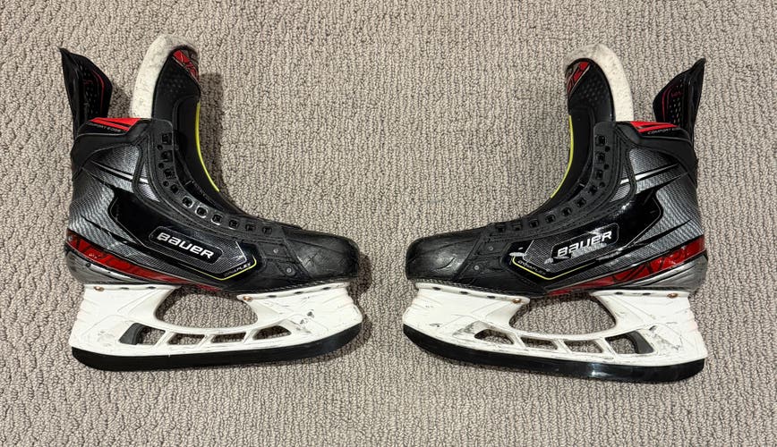 Black 2019 Bauer Vapor 2X Pro Hockey Skates Regular Width 8.5 (Used) (Step Steel Blades Included!!)