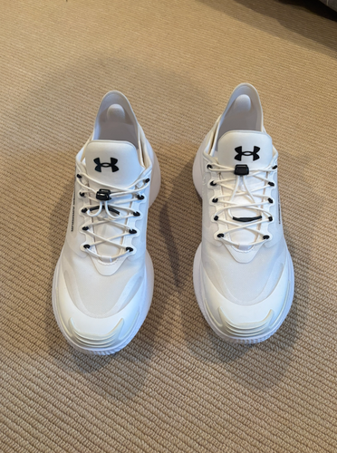 White Unisex Size M 8.0 (W 9.0) Youth Under Armour Shoes (New)