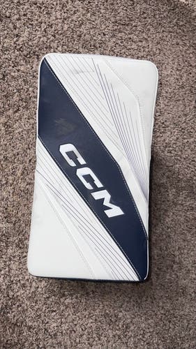 CCM Extreme Flex E6.9 Regular (Used)