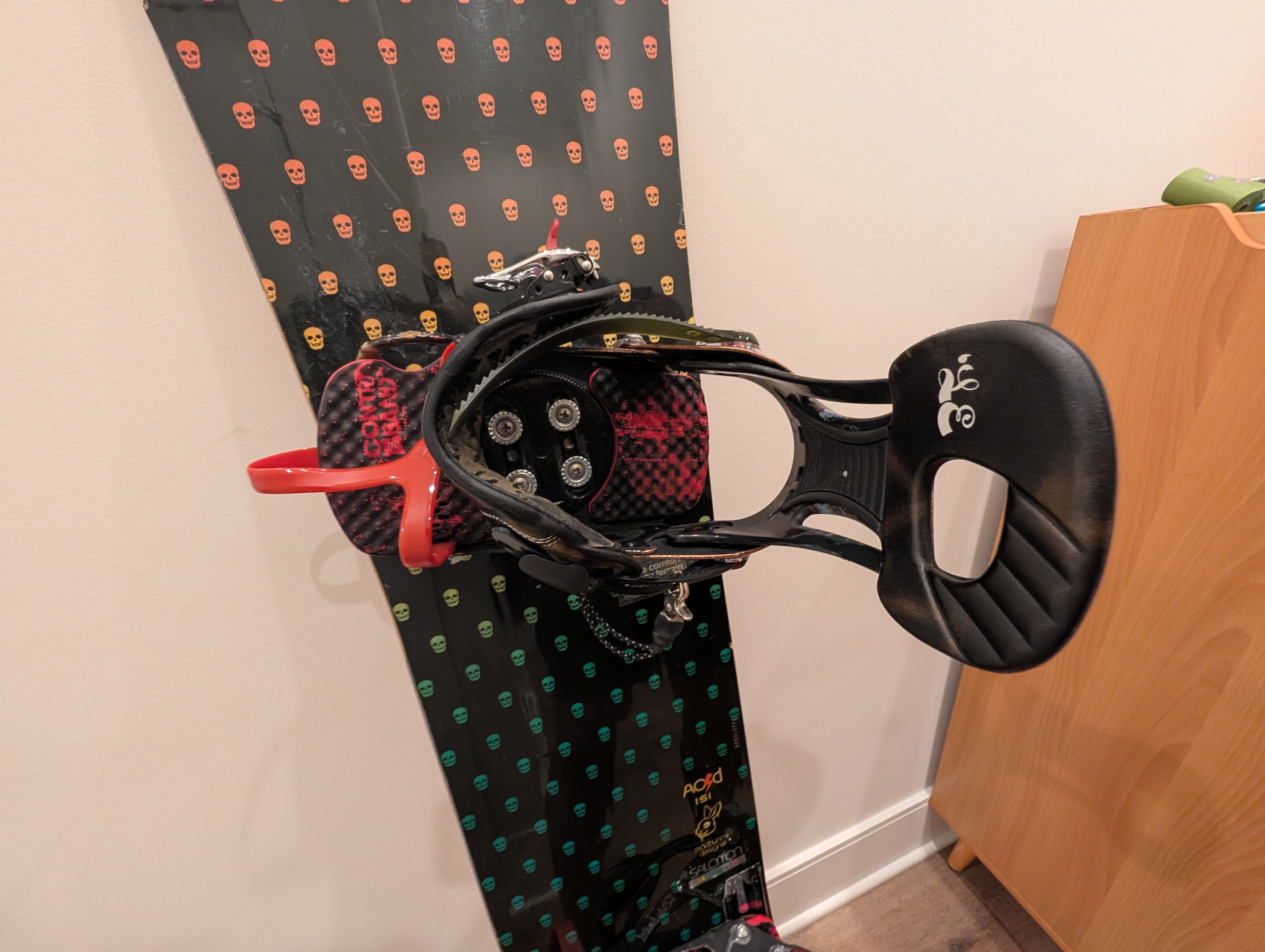 SALOMON SANCHEZ 151×SALOMON RHYTHM M 151cm Salomon Sanchez Snowboard With Salomon Rhythm Bindings