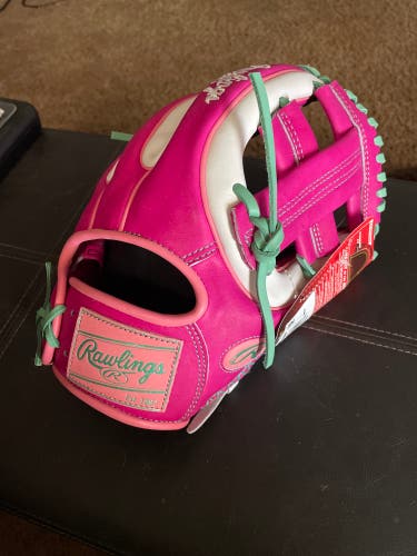 Rawlings Heart of the Hide RH Baseball Glove 11.5" (New)