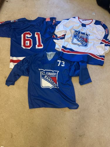 White Medium/Large Men's Jersey (Used)