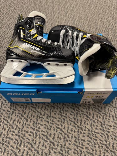 Bauer Supreme M40 Hockey Skates Regular Width 11.5 (New)