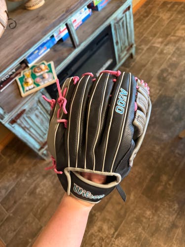 Wilson A500 RH Baseball Glove 12.5" (Used)