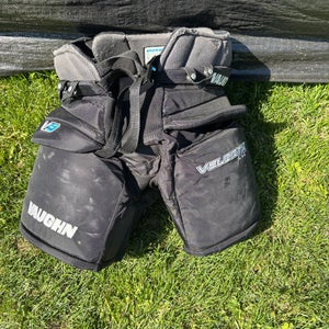 Intermediate Large Vaughn Velocity V9 Hockey Goalie Pants (Used)