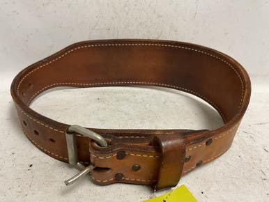 Used Leather Weight Lifting Belt 11855-s000202120