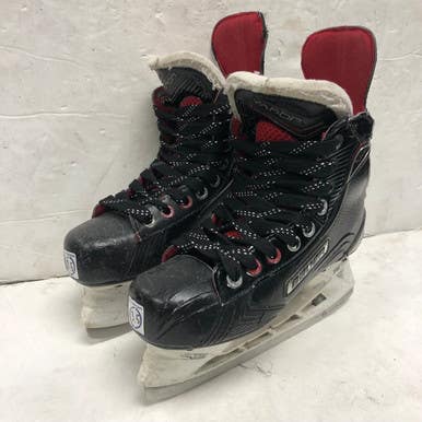 Used Bauer Vapor X600 Junior Hockey Skate Black And Red Junior 03.5 11855-s000204764