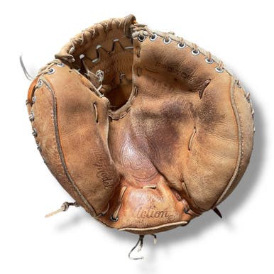 Used Wilson A2000 Bb Sb Catchers Rh Throw Brown 32" 11375-s000350688