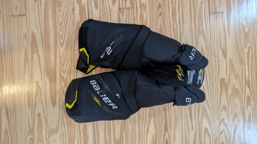 Large Bauer Supreme ACP Elite Girdle (Used)