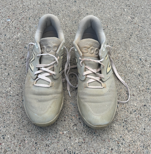 Men's Size M 10.0 (W 11.0) New Balance (Used)