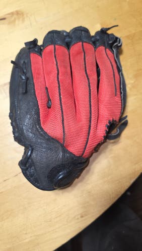 Mizuno glove