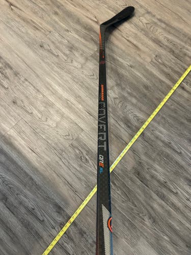 Senior Warrior Covert QRE SL Right Handed Hockey Stick P90T 75 Flex Pro Stock (Used)