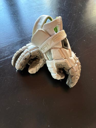 Maverik Lacrosse Gloves (Used)