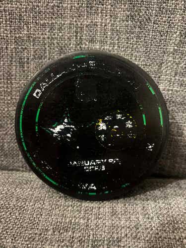 Dallas Stars vs Boston Bruins Official NHL Warm Up Puck January 20, 2026