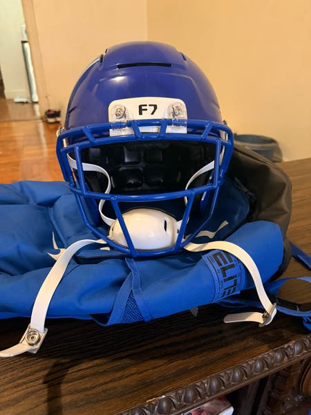 Adult Large Schutt F7 AiR Helmet Blue (Like New) | SidelineSwap | Buy and  Sell on SidelineSwap