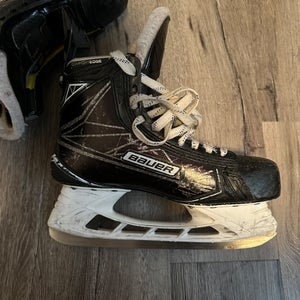 2016 Bauer Supreme 1S Hockey Skates Regular Width 8.5 (Used)
